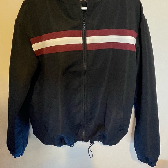 Black outerwear jacket - Picture 1 of 5